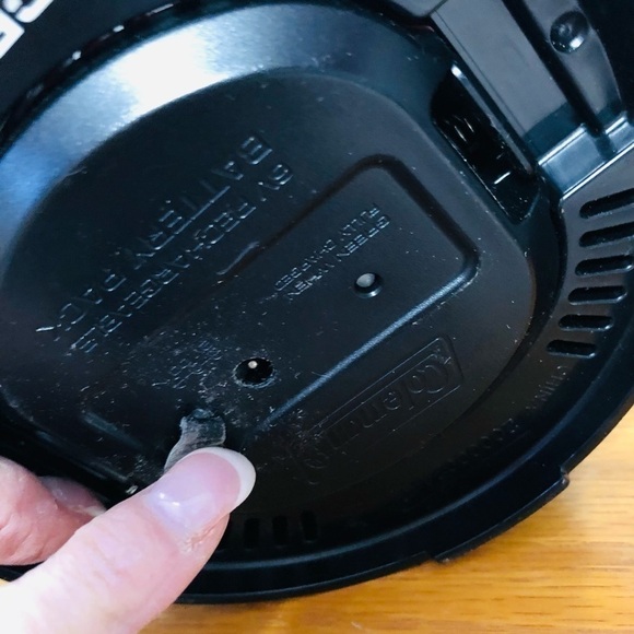 Coleman battery /electric lantern - Picture 5 of 5